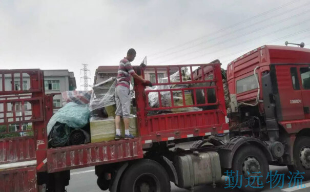 大悟物流公司運輸車